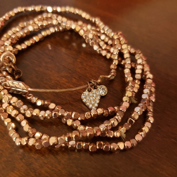 Free With Purchase BCBGeneration beads bracelet - Picture 4 of 4